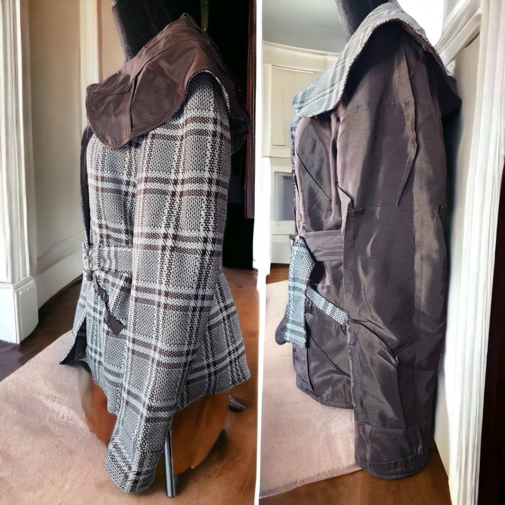 2 Way Reversible Jacket. Size Large - image 3